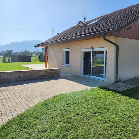Spacieuse Maison De Avec Piscine à